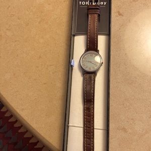 TOKYObay Classic Track unisex watch